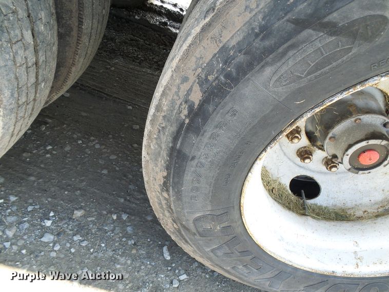 image for item DI0616 2008 Utility US2RA refrigerated van trailer