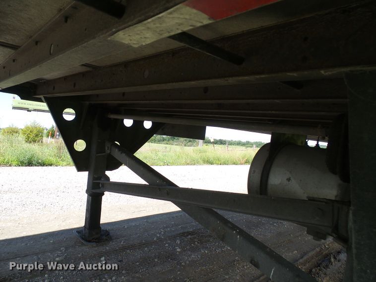 image for item DI0616 2008 Utility US2RA refrigerated van trailer