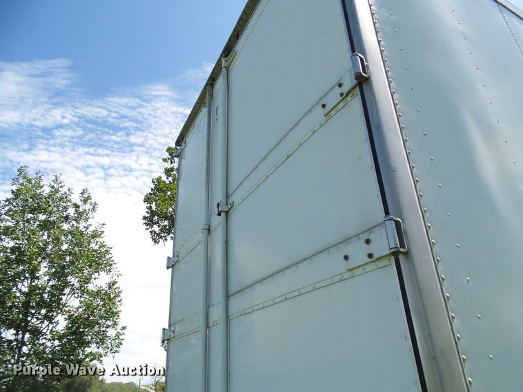 image for item DI0619 2008 Utility US2RA refrigerated van trailer