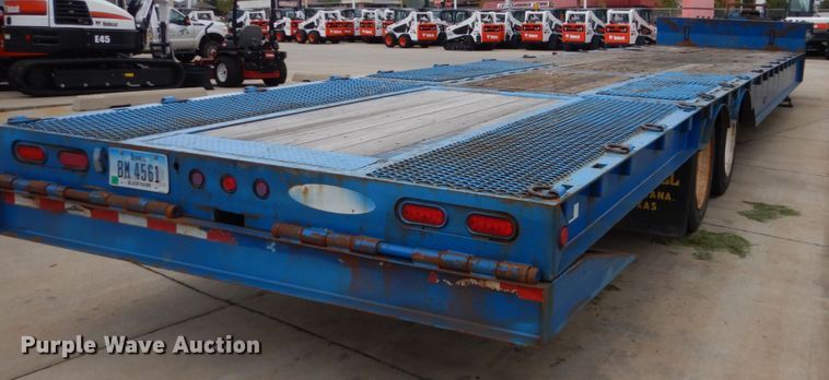 image for item EC9025 2005 Ledwell drop deck equipment trailer