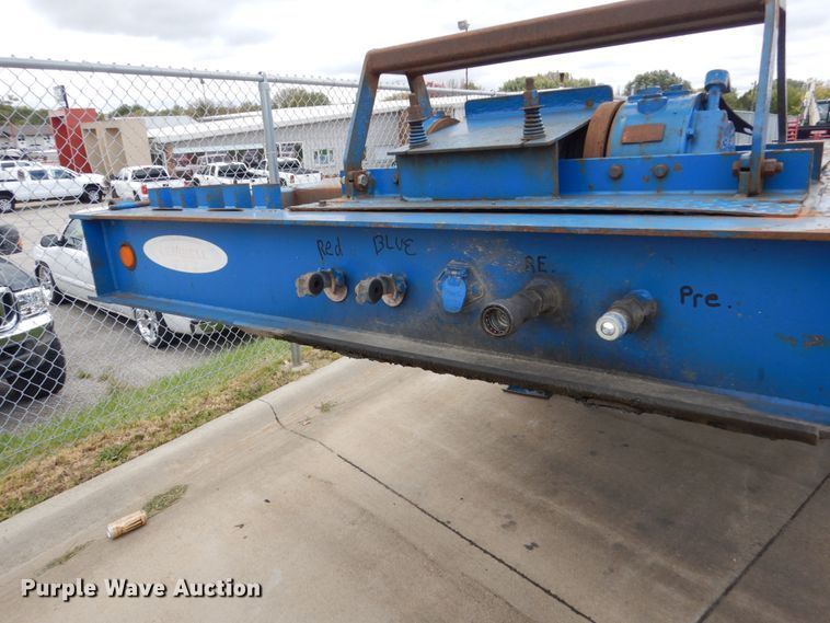 image for item EC9025 2005 Ledwell drop deck equipment trailer