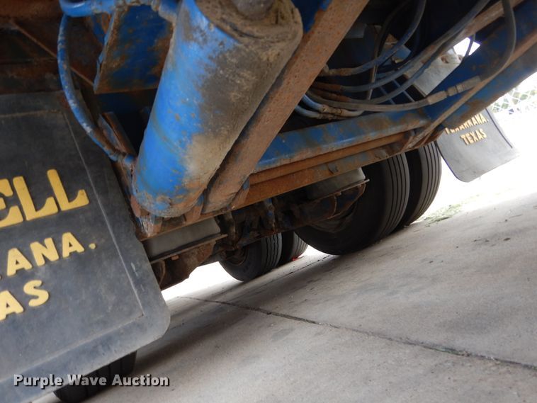 image for item EC9025 2005 Ledwell drop deck equipment trailer