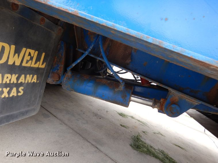 image for item EC9025 2005 Ledwell drop deck equipment trailer