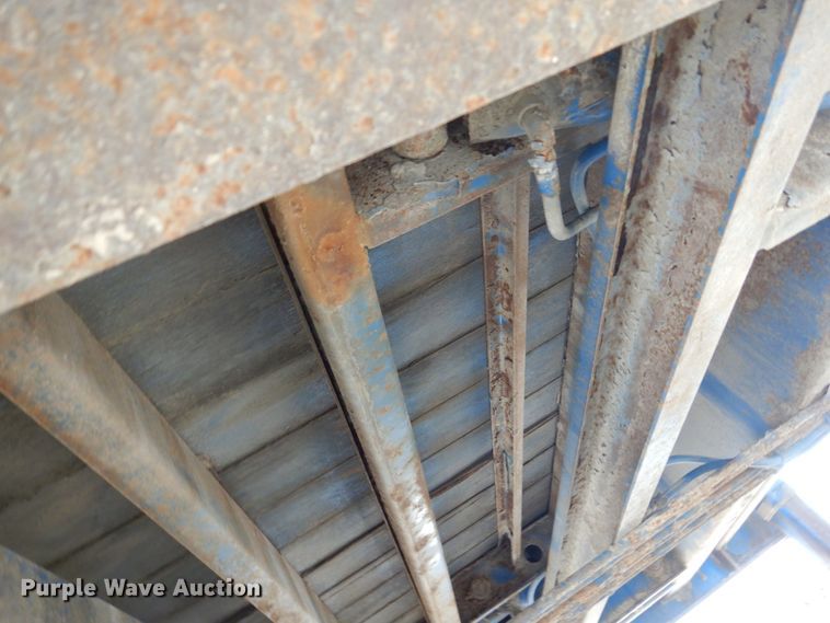 image for item EC9025 2005 Ledwell drop deck equipment trailer