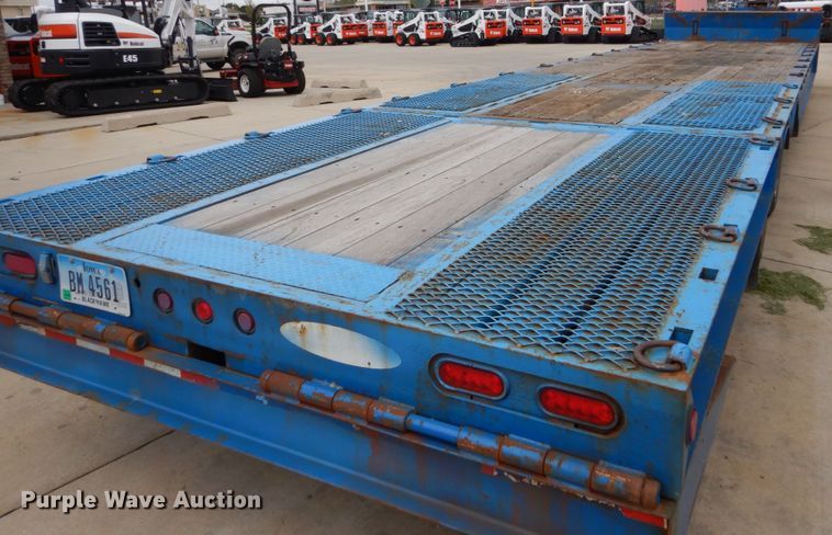 image for item EC9025 2005 Ledwell drop deck equipment trailer