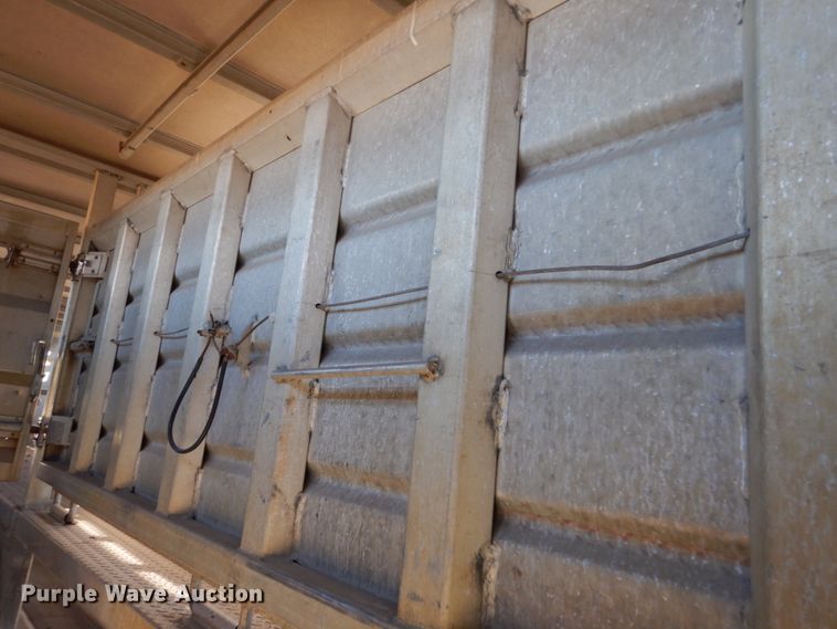 image for item EC9049 1992 Eby livestock trailer