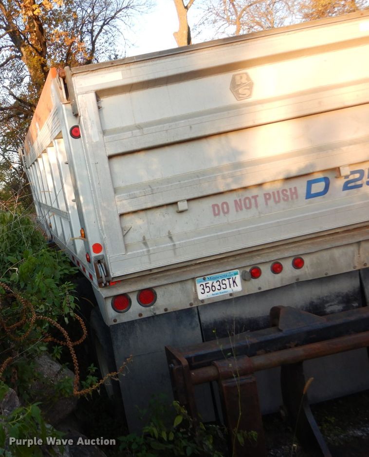 image for item EC9051 2003 R/S Body Co. end dump trailer