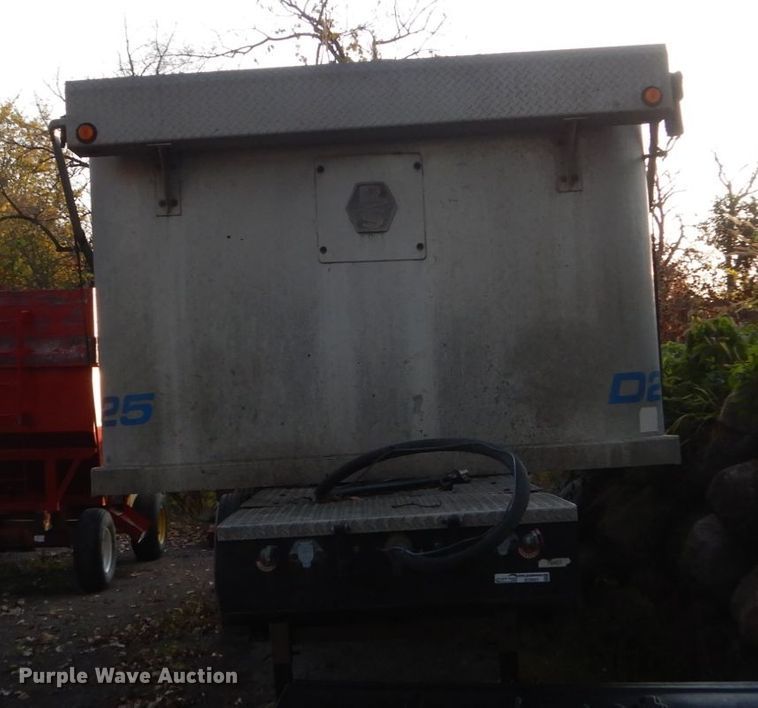 image for item EC9051 2003 R/S Body Co. end dump trailer