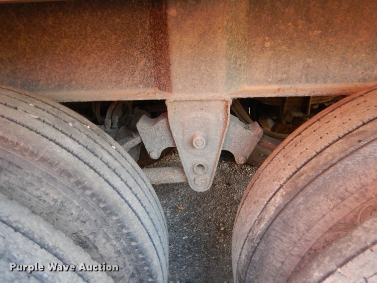 image for item EC9051 2003 R/S Body Co. end dump trailer