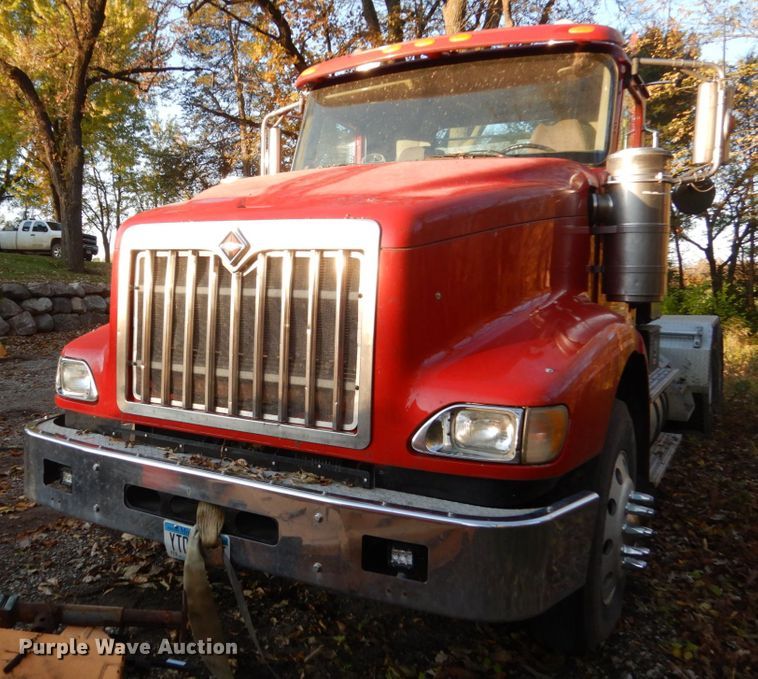 image for item EC9052 2013 International Paystar 5900i semi truck