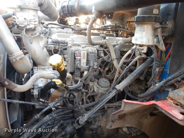 image for item EC9052 2013 International Paystar 5900i semi truck