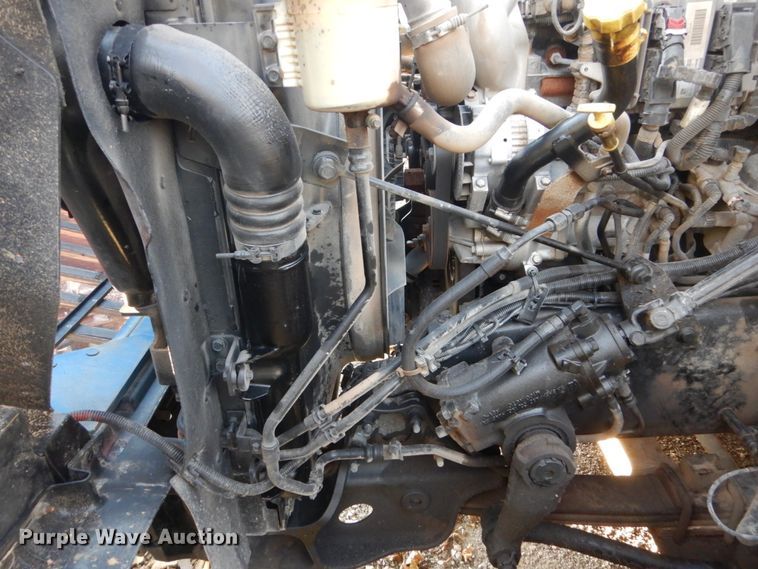 image for item EC9052 2013 International Paystar 5900i semi truck