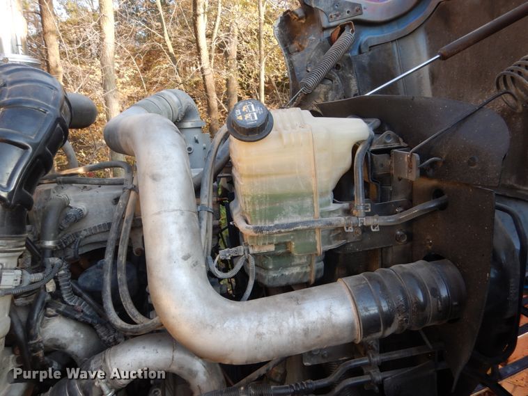 image for item EC9052 2013 International Paystar 5900i semi truck