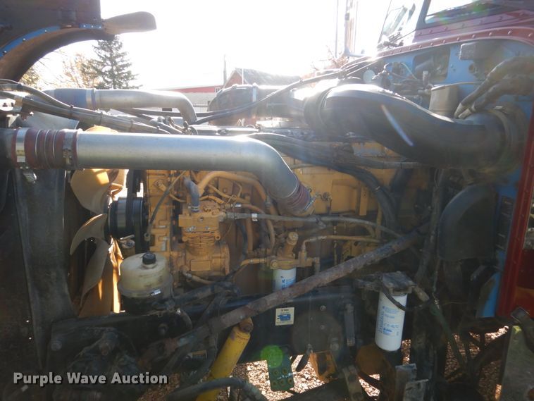 image for item EC9053 2007 Peterbilt 379 semi truck