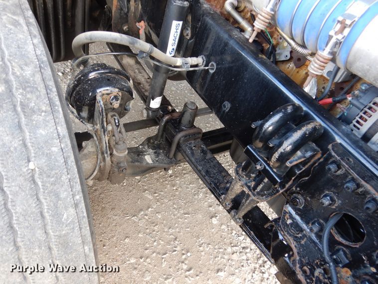 image for item EC9076 2012 Freightliner Cascadia semi truck