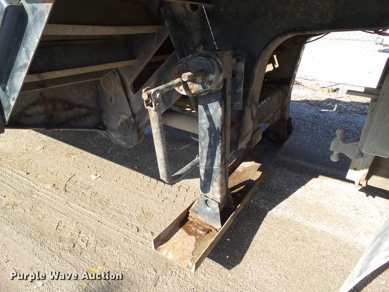 image for item EM9235 1998 Trail Eze DLX30TC53 drop deck equipment trailer