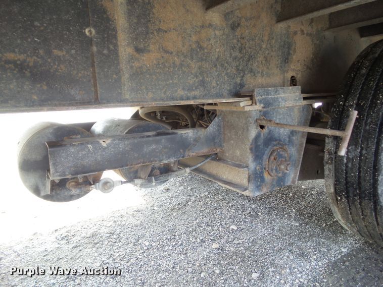 image for item EM9235 1998 Trail Eze DLX30TC53 drop deck equipment trailer