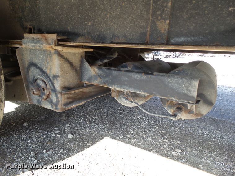 image for item EM9235 1998 Trail Eze DLX30TC53 drop deck equipment trailer