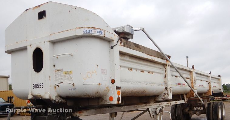 image for item EY9333 1998 Clement end dump trailer