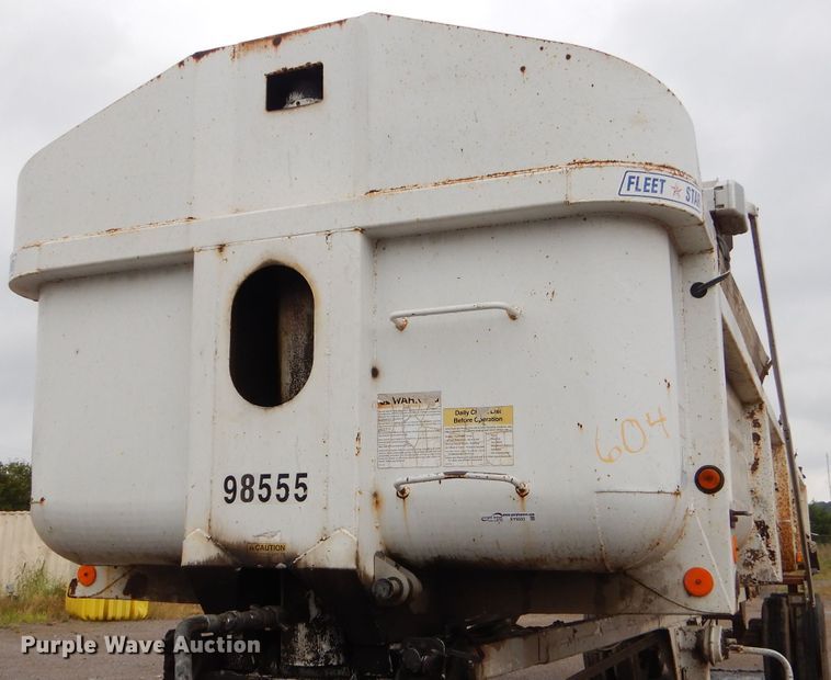 image for item EY9333 1998 Clement end dump trailer