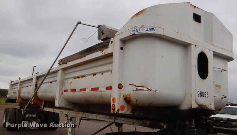 image for item EY9333 1998 Clement end dump trailer