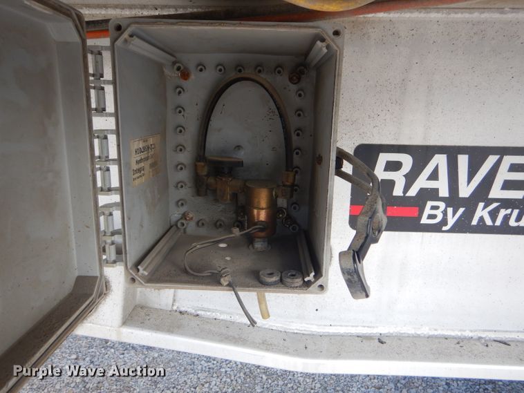 image for item FC9982 2006 Kruz Ravens end dump trailer