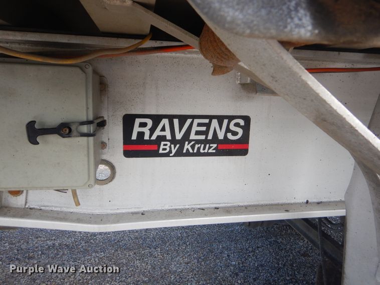 image for item FC9982 2006 Kruz Ravens end dump trailer