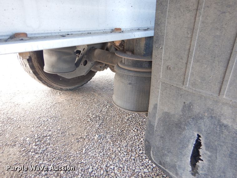 image for item FC9982 2006 Kruz Ravens end dump trailer