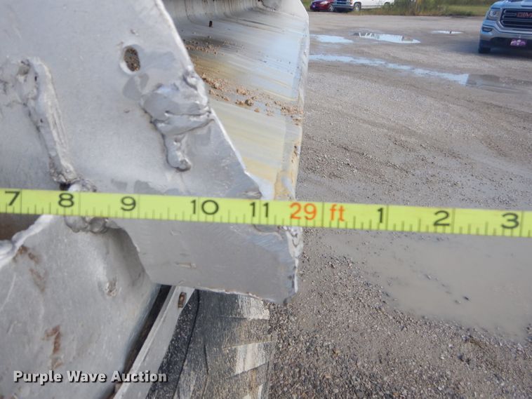 image for item FC9982 2006 Kruz Ravens end dump trailer