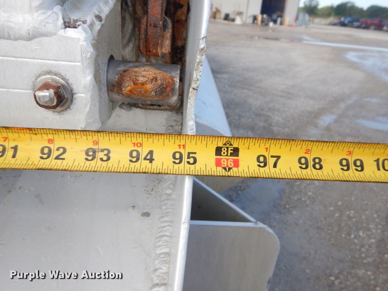 image for item FC9982 2006 Kruz Ravens end dump trailer