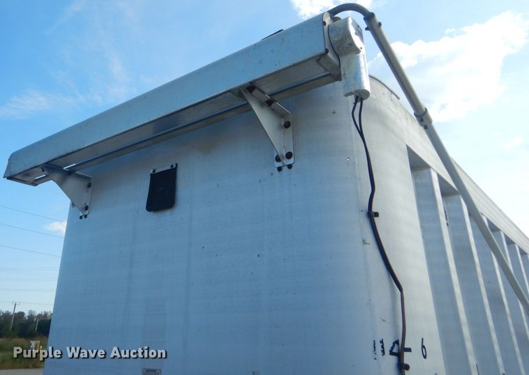 image for item FC9982 2006 Kruz Ravens end dump trailer