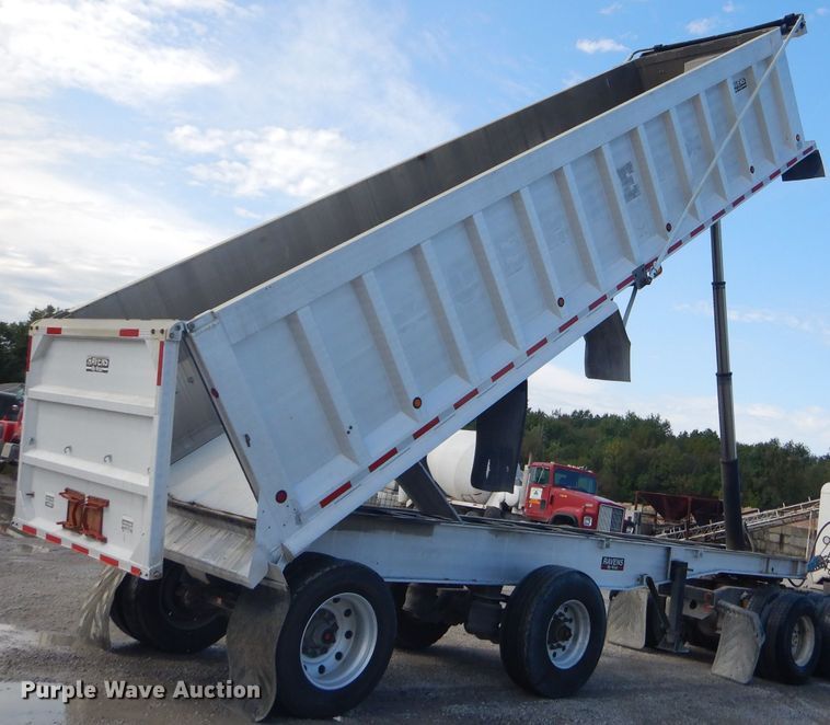 image for item FC9982 2006 Kruz Ravens end dump trailer