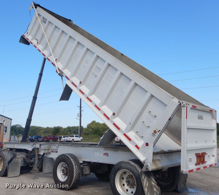 image for item FC9982 2006 Kruz Ravens end dump trailer