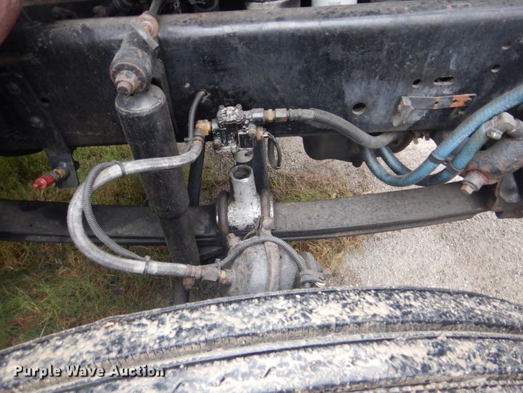 image for item FF9049 1998 Freightliner FLD120 semi truck