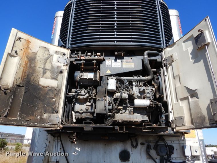 image for item FK9893 2006 Utility Trailers refrigerated van trailer