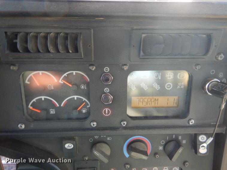 image for item DD4521 2007 Caterpillar D6R XL Series III dozer