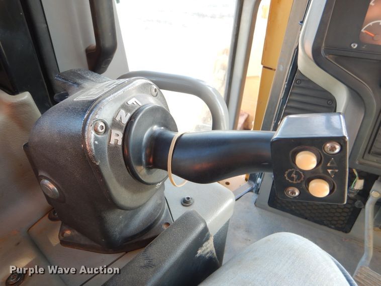 image for item DD4521 2007 Caterpillar D6R XL Series III dozer