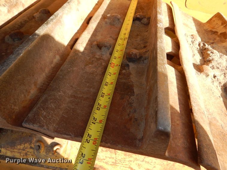 image for item DD4521 2007 Caterpillar D6R XL Series III dozer