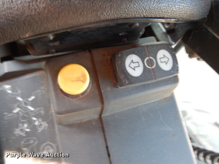 image for item DD4522 2012 Caterpillar 140M2 VHP Plus motor grader