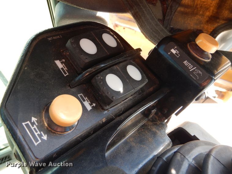 image for item DD4522 2012 Caterpillar 140M2 VHP Plus motor grader