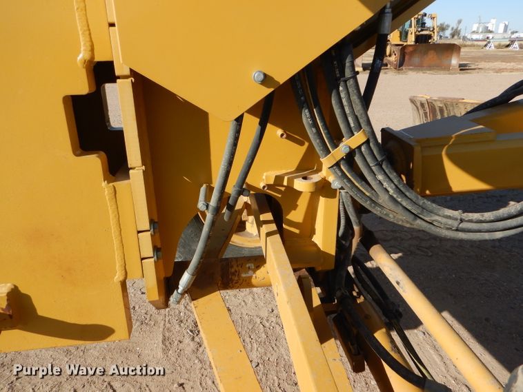 image for item DD4522 2012 Caterpillar 140M2 VHP Plus motor grader