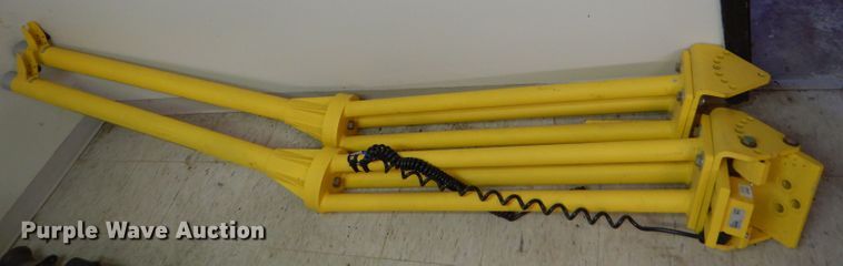 image for item DD4522 2012 Caterpillar 140M2 VHP Plus motor grader