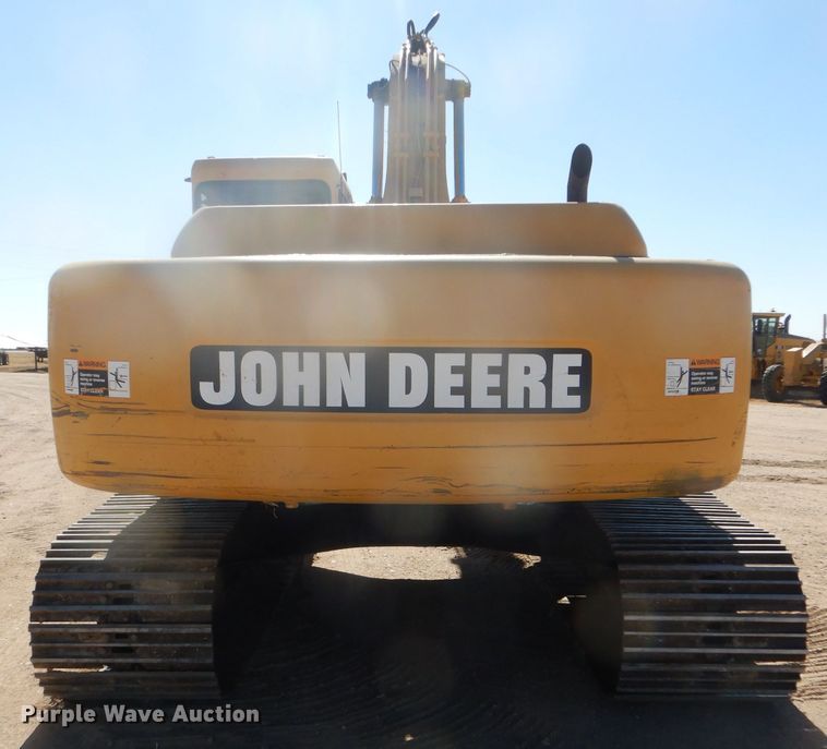 image for item DD4524 1993 John Deere 790E LC excavator