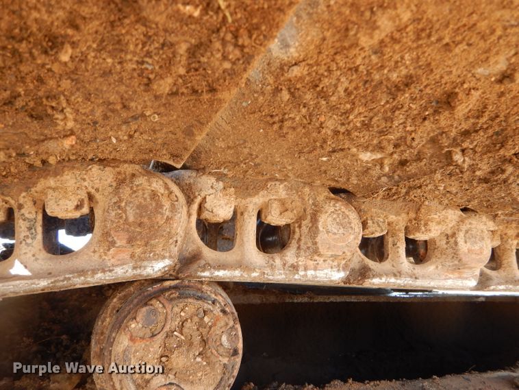 image for item DD4524 1993 John Deere 790E LC excavator