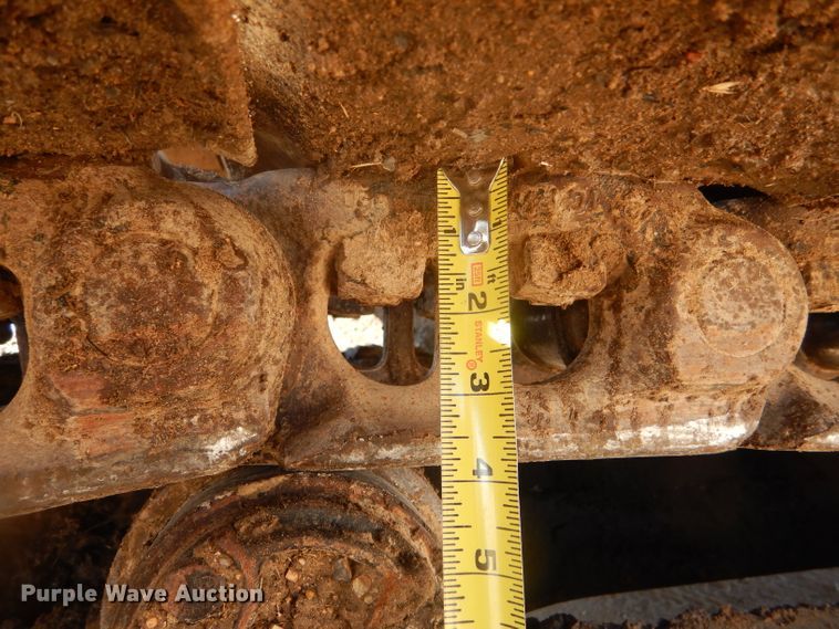 image for item DD4524 1993 John Deere 790E LC excavator