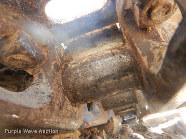 image for item DD4524 1993 John Deere 790E LC excavator