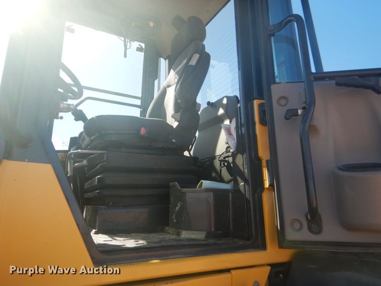 image for item DD4525 2015 Komatsu WA320-7 wheel loader