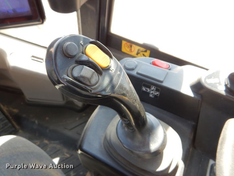 image for item DD4525 2015 Komatsu WA320-7 wheel loader