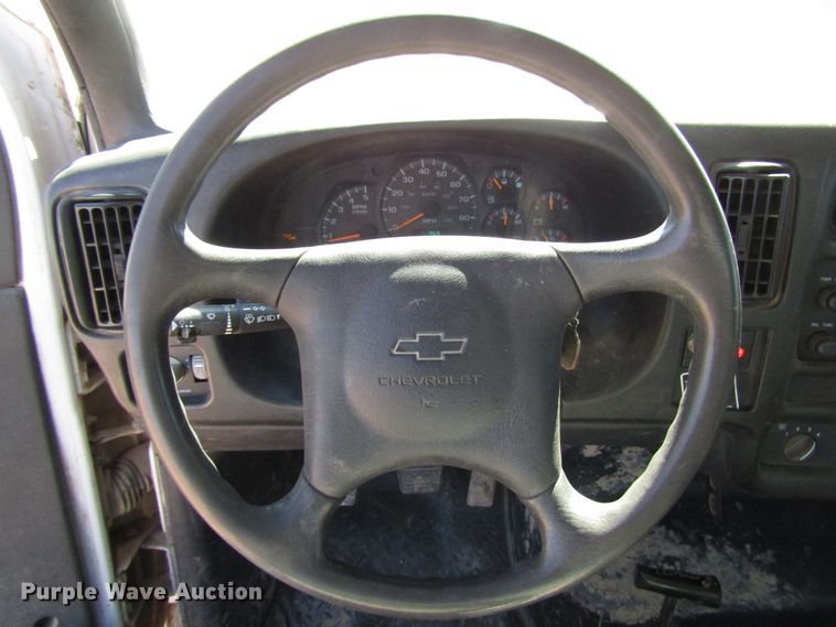 image for item DG0261 2008 Chevrolet C7500 tank truck