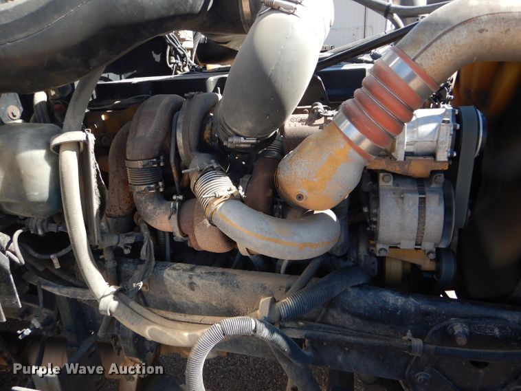 image for item DG0262 2007 Peterbilt 379 semi truck